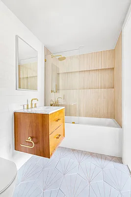 Rented by SERHANT. | media 7