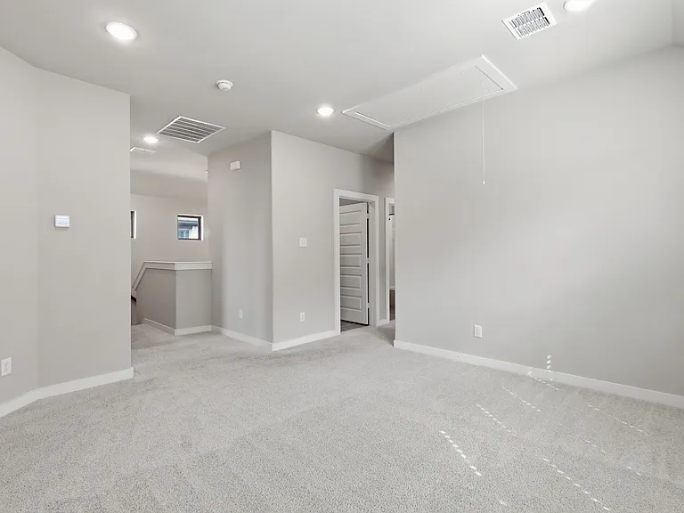 2629 Green River Rd — Photo 11