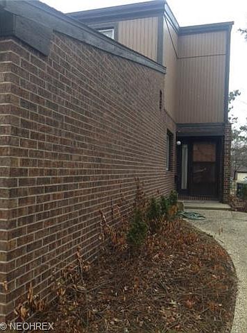 1st image of 915 Quarry Dr