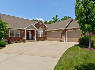 5355 Yaeger Circle Dr, Saint Louis, MO 63129