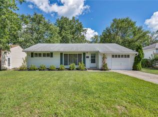 9736 Manorford Dr, Parma Heights, OH 44130