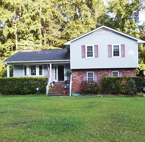 1st image of 261 Ashton Woods Dr