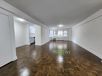 20 Beekman Place, #12F