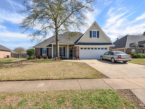 2nd image of 2246 Windsor Ct