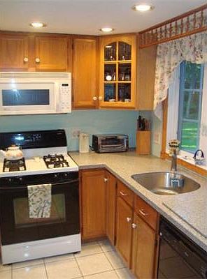 5th image of 19 Jaye St