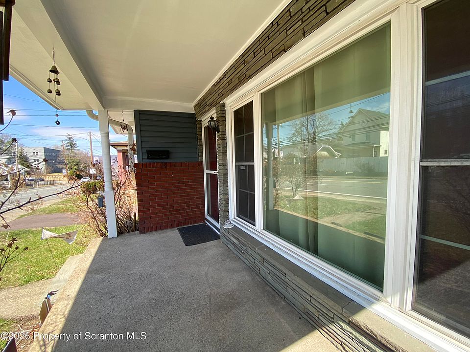 1019 Moosic St, Scranton, PA 18505 | Zillow