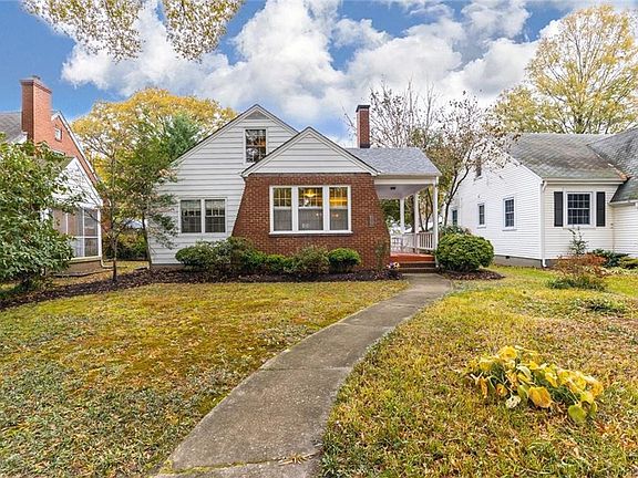 2nd image of 1906 Elmsmere Ave