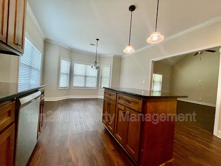 11 Hope St — Photo 6