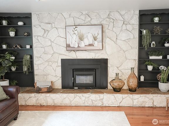 4th image of 5011 Hunt Street NW