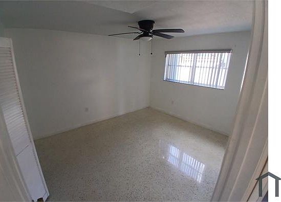 5th image of 2683 W 2nd Ave