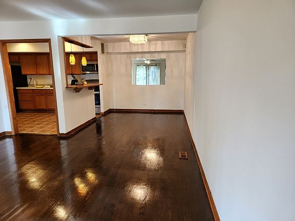 2nd image of 2112 Country Club Dr #8G