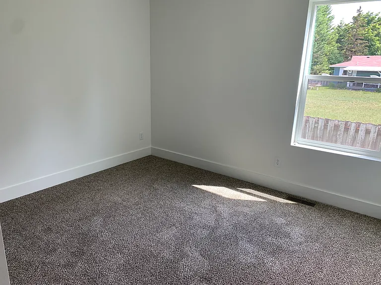 1704 S Woodland Dr — Photo 15