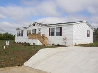 428 Glenwood St, Gainesville, TX 76240