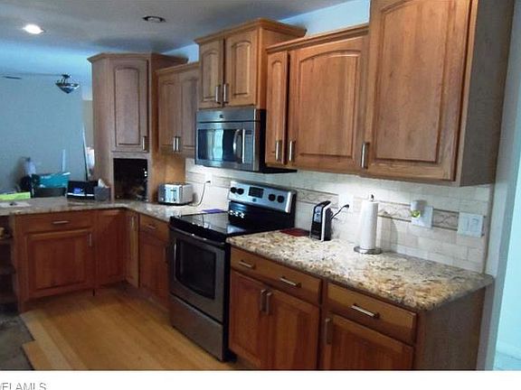 5th image of 5415 Pelican Blvd