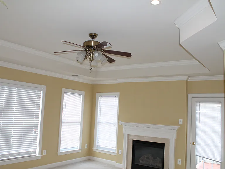 24907 Earlsford Dr — Photo 45