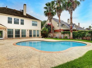 12306 N Shadow Cove Dr, Houston, TX 77082