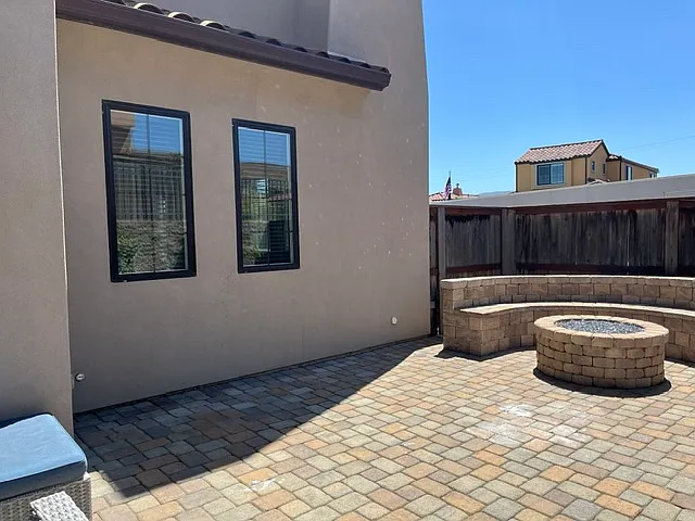 308 Tresana Ln — Photo 19