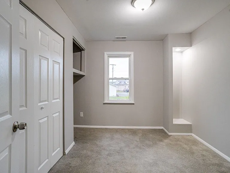 5 Homeland Ave — Photo 20