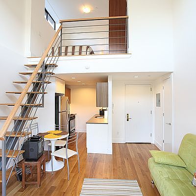 4th image of 616 Willoughby Ave APT 4D