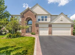 24730 W Woodstock Dr, Plainfield, IL 60585