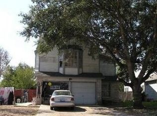 8001 Grand Bnd, San Antonio, TX 78250