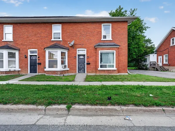 52 Moira St W, Belleville, ON K8P 1S3