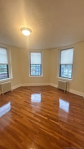 223 Essex St Photo 1