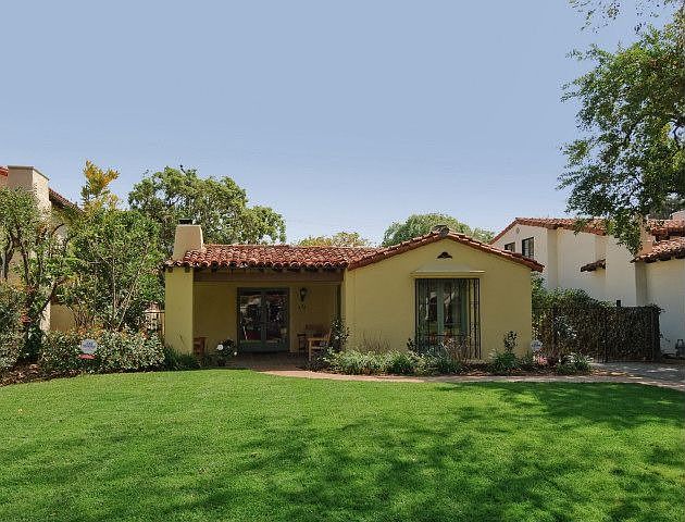 Wallace Neff cottage