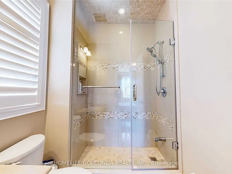 28 Stollery Pond Cres — Photo 26