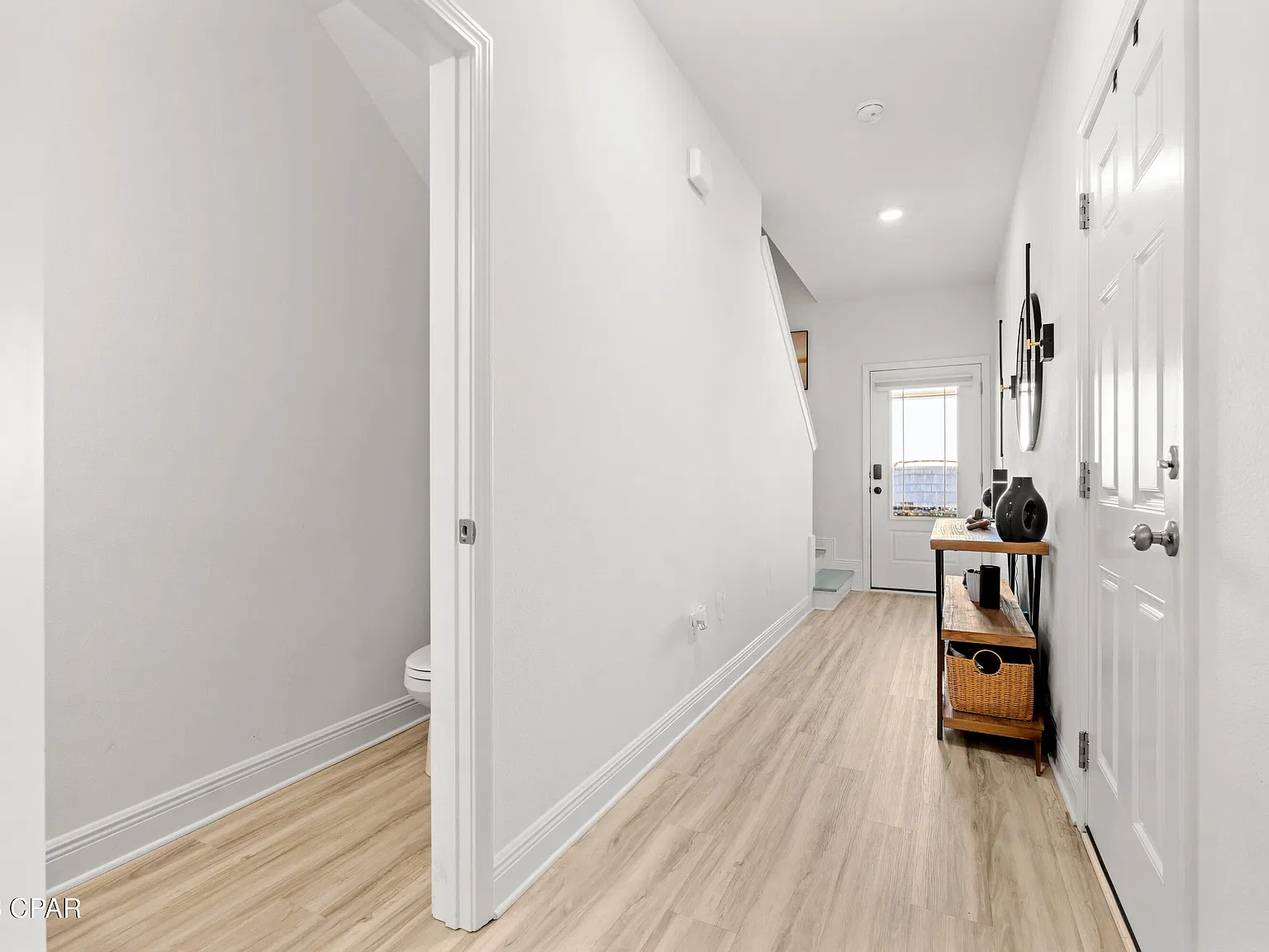 3 bed, 1472 sqft, $2,700 — Photo 3
