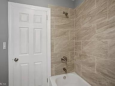 3rd image of 434 E Cheltenham Ave #1