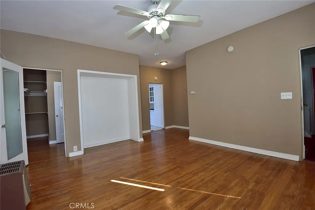 1 bed, 1000 sqft, $2,150 — Photo 3
