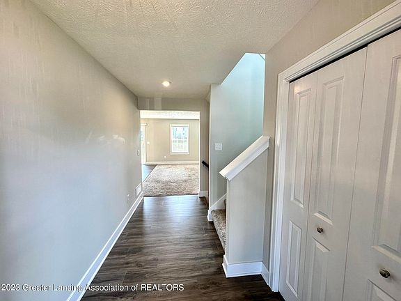 5th image of 11736 Hickory Dr #137