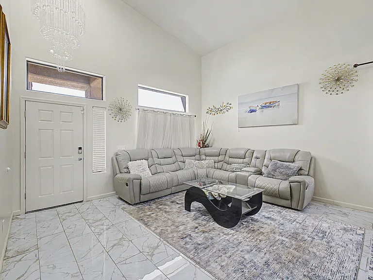 10613 E Avalon Park St — Photo 4
