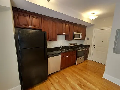 101 Morse St #101 Photo 1 101 Morse St #101 Photo 1