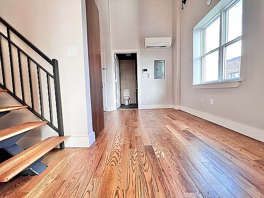 3rd image of 680 E 21st St #6BN