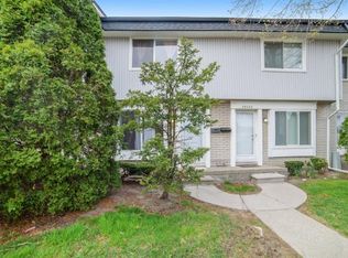 28234 Universal Dr, Warren, MI 48092