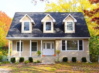 2358 Allerton Rd, Auburn Hills, MI 48326