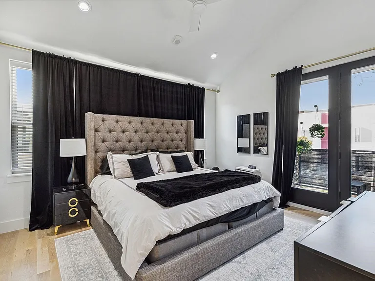 2912 Hawthorne Ave #101 — Photo 7