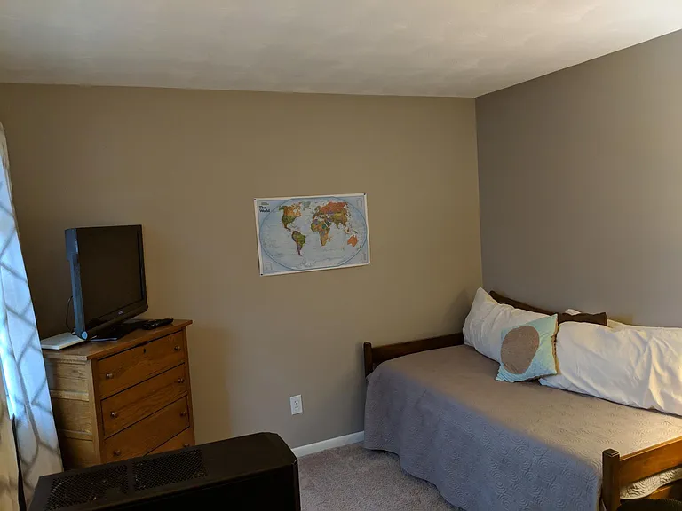 127 Groton Dr — Photo 20