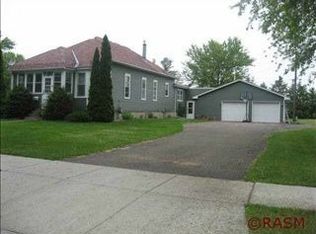 708 Broadway St, Cleveland, MN 56017