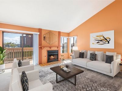 16521 Grunion Ln #201, Huntington Beach, CA, 92649