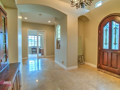 10400 Bluffshadow Dr, Bakersfield, CA, 93306