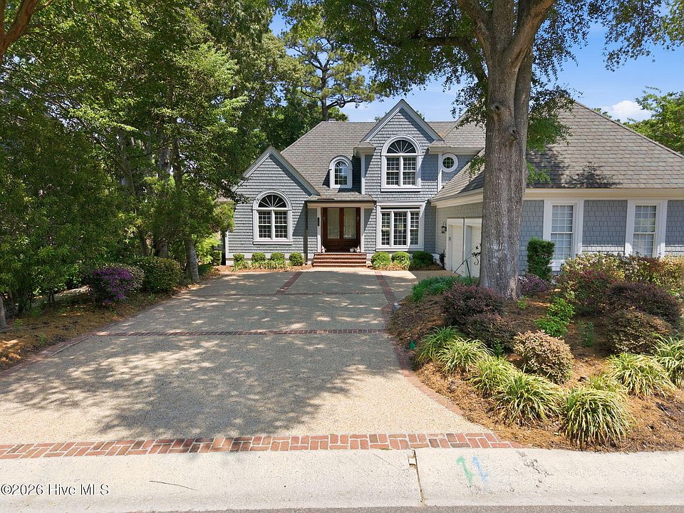 1st image of 1702 Landfall Drive