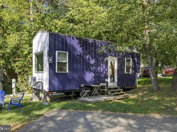 867 Schwanger Rd #32, Elizabethtown, PA 17022