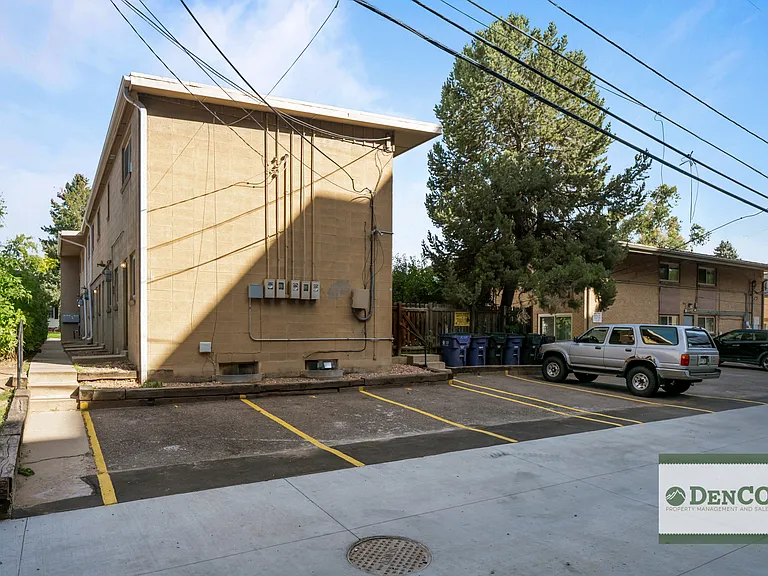 2375 S Race St #B — Photo 16