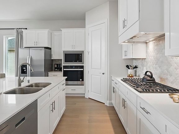 4th image of 1116 Pitchfork Rd