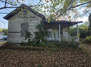 704 N Water St, Columbia, TN 38401