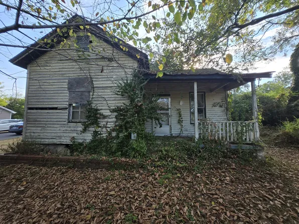 704 N Water St, Columbia, TN 38401