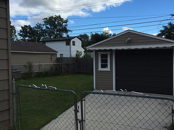 4th image of 584 E Kalama Ave